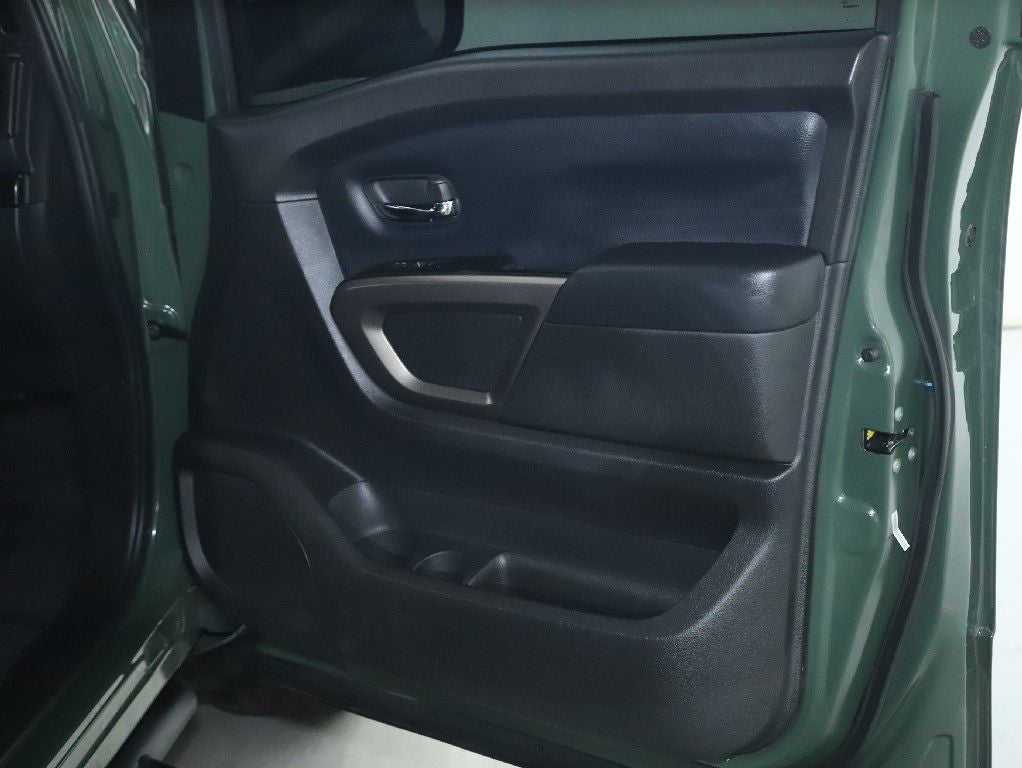 2024 Nissan Titan SV Bronze Edition 4WD