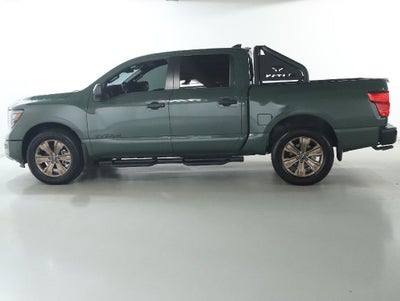 2024 Nissan Titan SV Bronze Edition 4WD