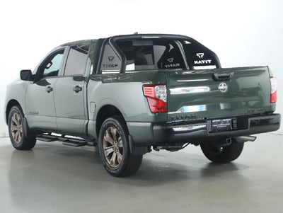 2024 Nissan Titan SV Bronze Edition 4WD