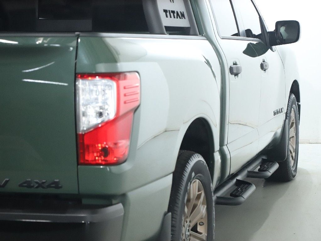 2024 Nissan Titan SV Bronze Edition 4WD