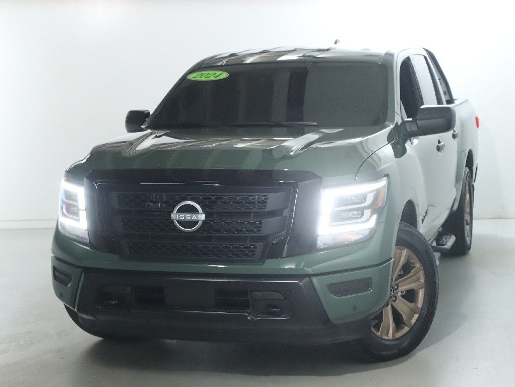 2024 Nissan Titan SV Bronze Edition 4WD