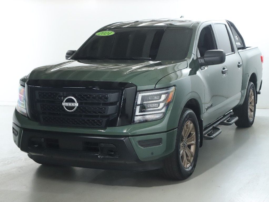 2024 Nissan Titan SV Bronze Edition 4WD