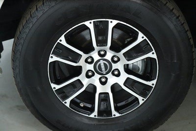 2024 Nissan Titan SV Convenience & Utility Package 4x4