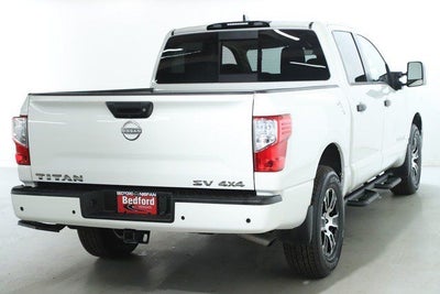 2024 Nissan Titan SV Convenience & Utility Package 4x4
