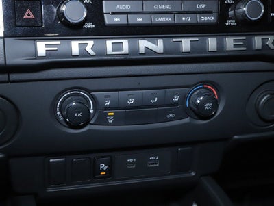 2025 Nissan Frontier SV