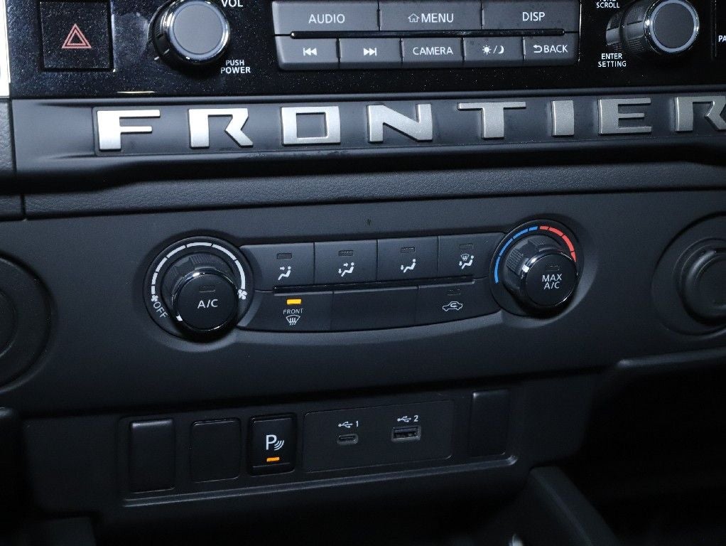 2025 Nissan Frontier SV