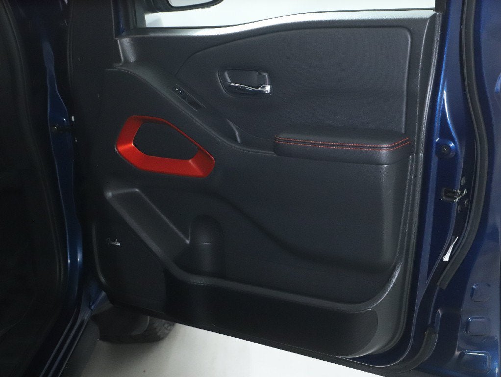 2023 Nissan Frontier PRO-4X Premium 4WD