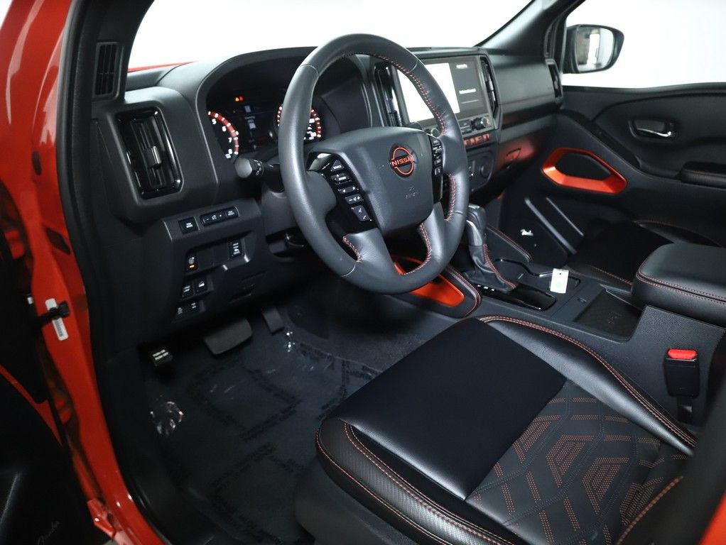 2025 Nissan Frontier PRO-4X Premium