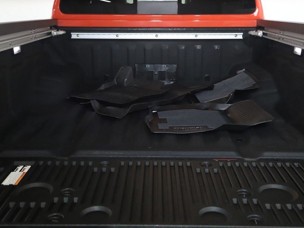 2025 Nissan Frontier PRO-4X Premium