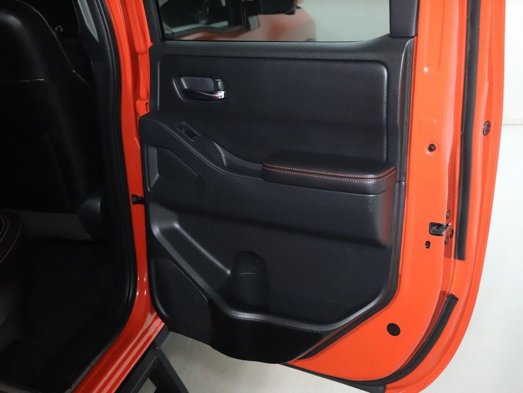 2025 Nissan Frontier PRO-4X Premium
