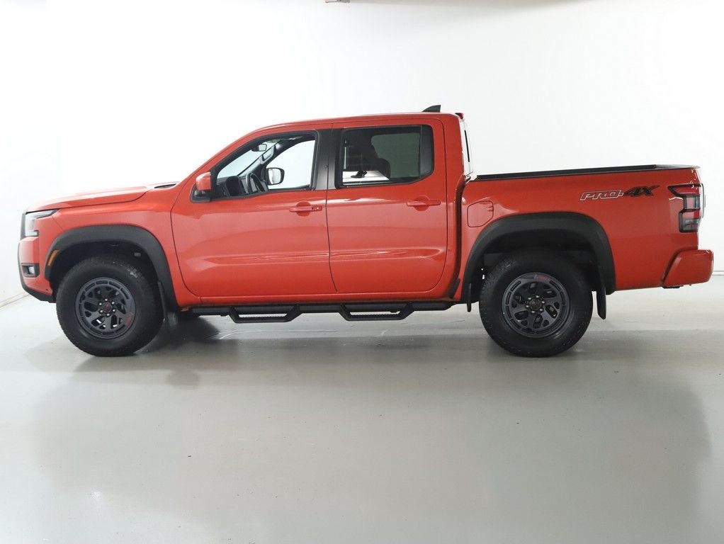 2025 Nissan Frontier PRO-4X Premium