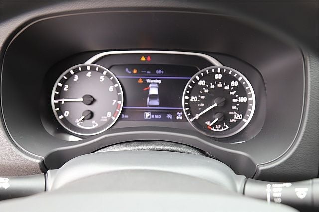 2025 Nissan Frontier SV