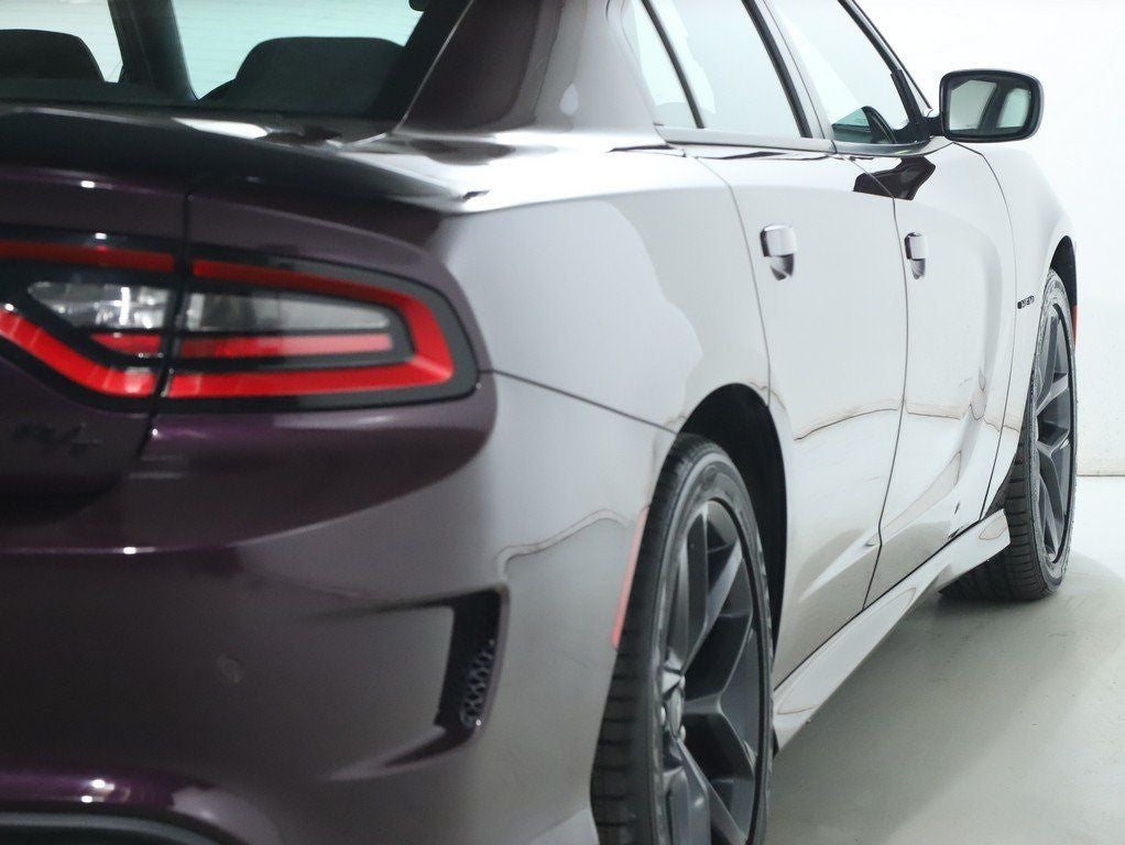 2020 Dodge Charger R/T Moonroof Blacktop Pkg.
