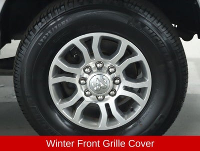 2015 RAM 3500 Laramie Crew Cab Long Bed 4WD