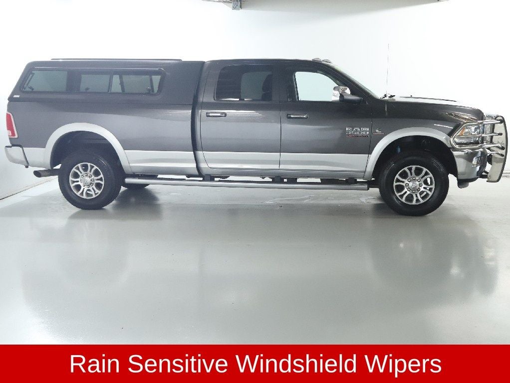 2015 RAM 3500 Laramie Crew Cab Long Bed 4WD