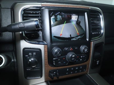2015 RAM 3500 Laramie Crew Cab Long Bed 4WD