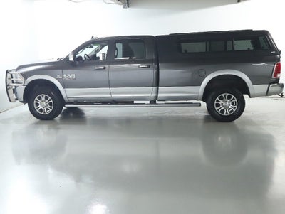 2015 RAM 3500 Laramie Crew Cab Long Bed 4WD