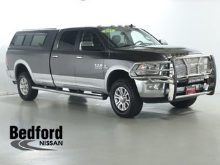 2015 RAM 3500 Laramie Crew Cab Long Bed 4WD