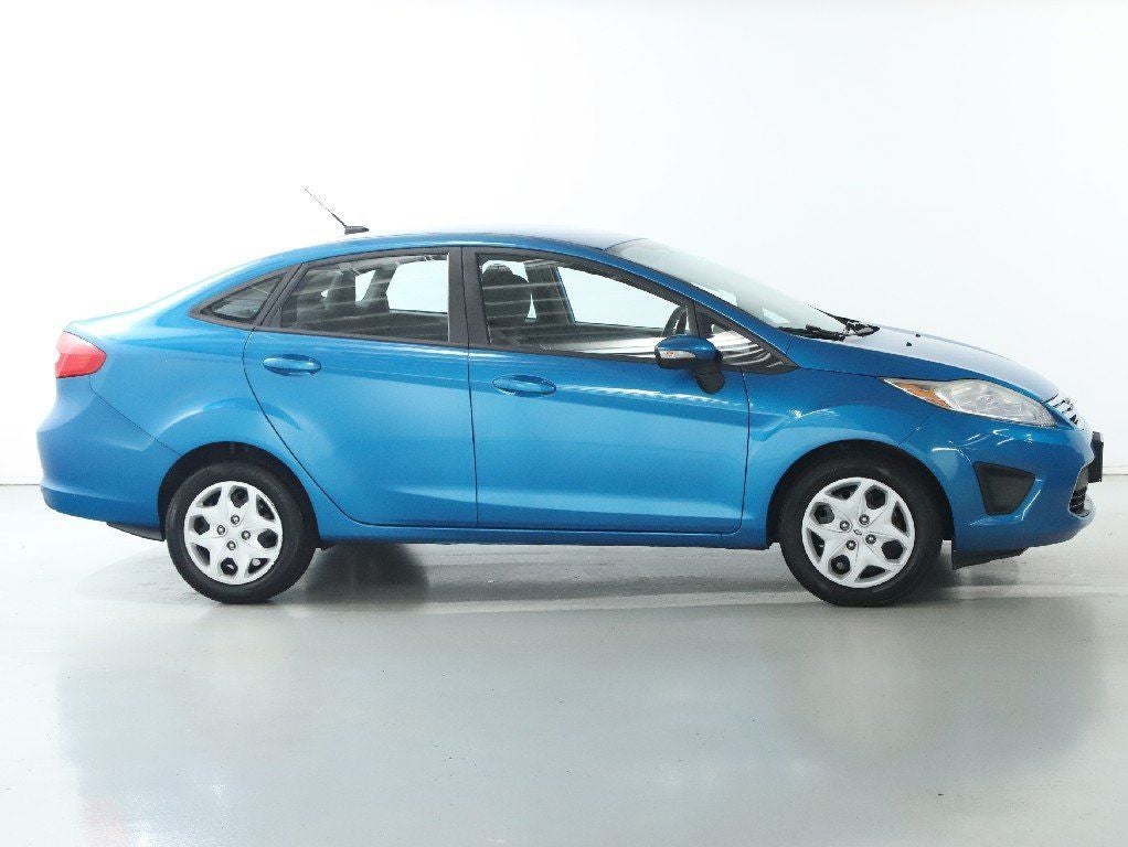 2013 Ford Fiesta SE