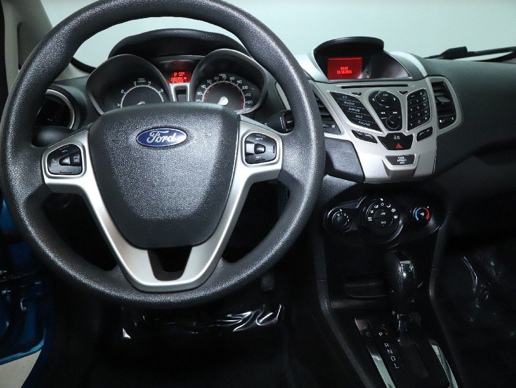 2013 Ford Fiesta SE