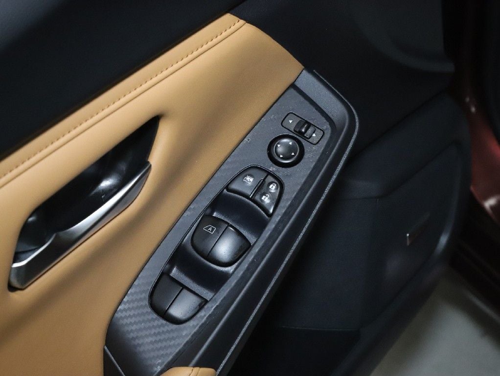 2024 Nissan Sentra SV Premium