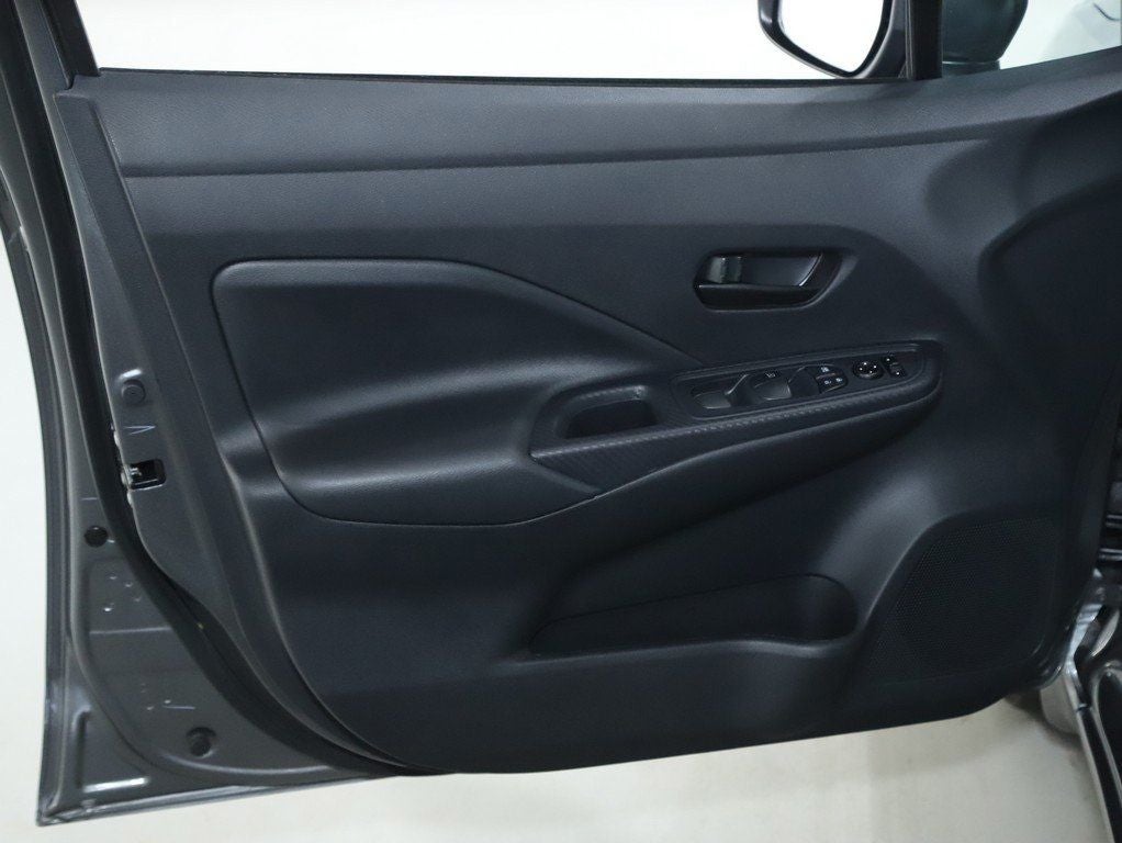 2024 Nissan Versa 1.6 S Plus Package