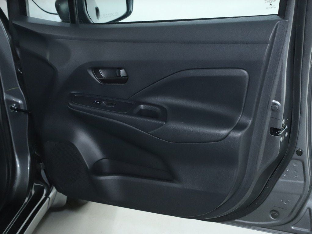 2024 Nissan Versa 1.6 S Plus Package