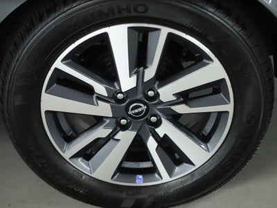 2024 Nissan Versa 1.6 S Plus Package