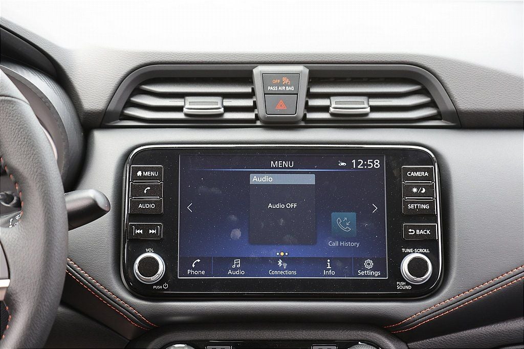 2025 Nissan Versa 1.6 SR