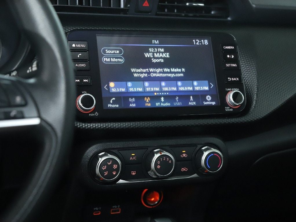 2023 Nissan Kicks SV