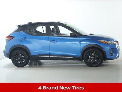 2023 Nissan Kicks SR Premium