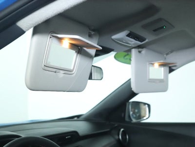 2023 Nissan Kicks SR Premium