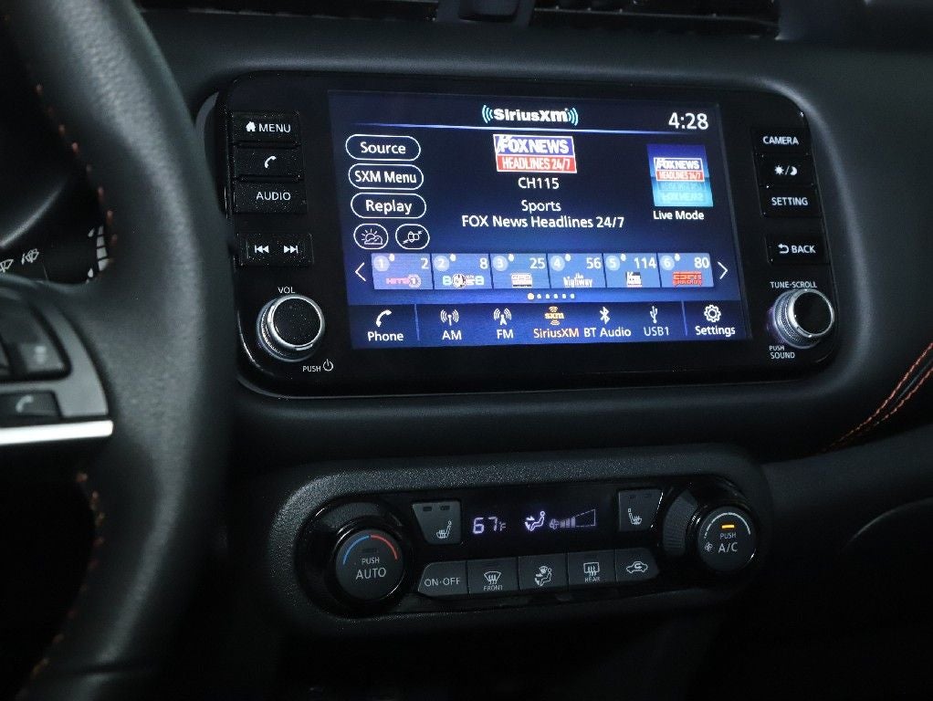 2023 Nissan Kicks SR Premium