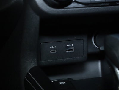 2023 Nissan Kicks SR Premium