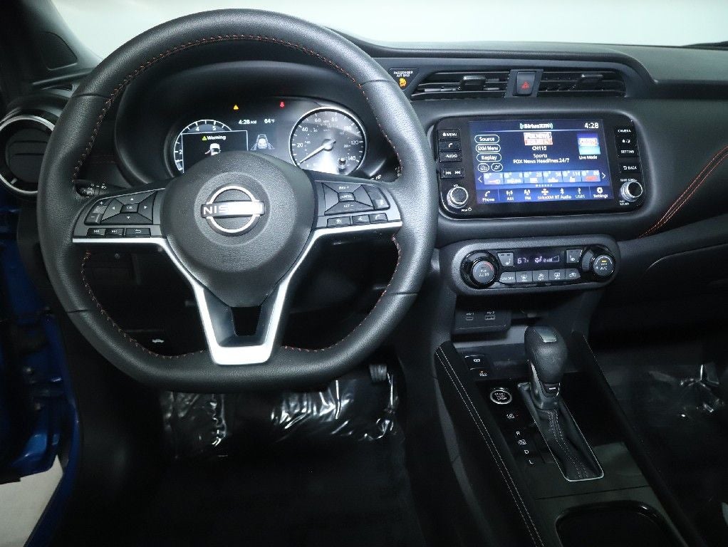 2023 Nissan Kicks SR Premium