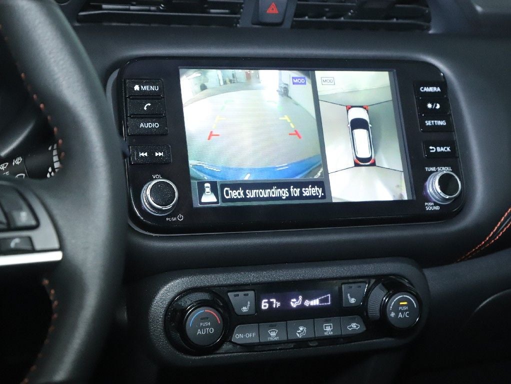2023 Nissan Kicks SR Premium