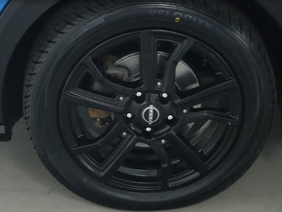 2023 Nissan Kicks SR Premium