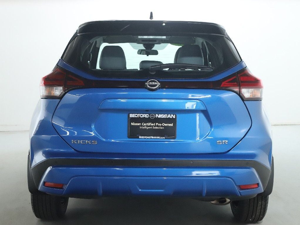 2023 Nissan Kicks SR Premium