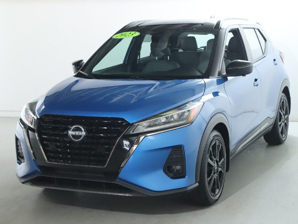 2023 Nissan Kicks SR Premium