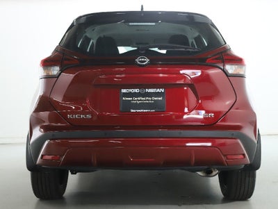 2023 Nissan Kicks SR