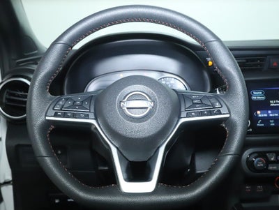 2023 Nissan Kicks SR Premium