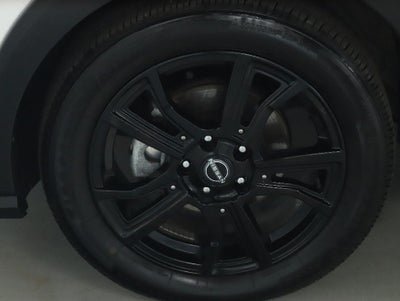 2023 Nissan Kicks SR Premium