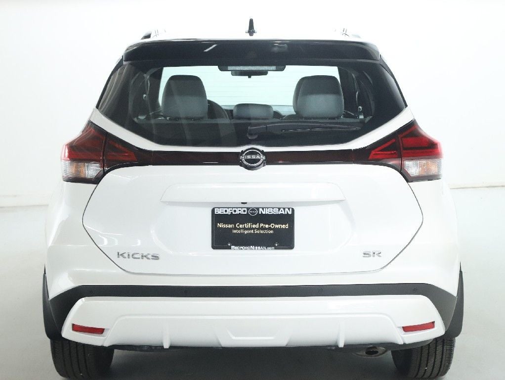 2023 Nissan Kicks SR Premium