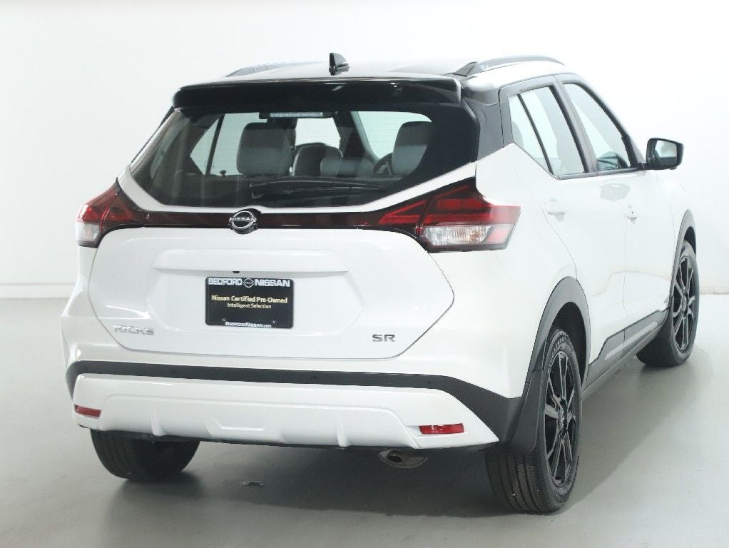 2023 Nissan Kicks SR Premium
