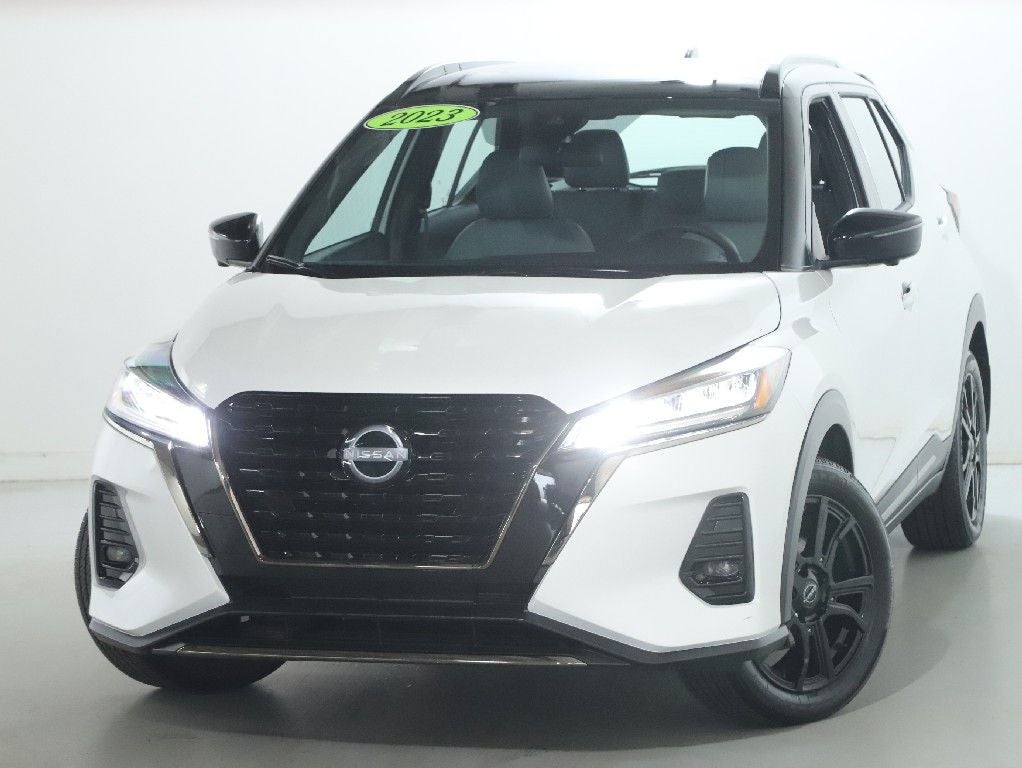 2023 Nissan Kicks SR Premium