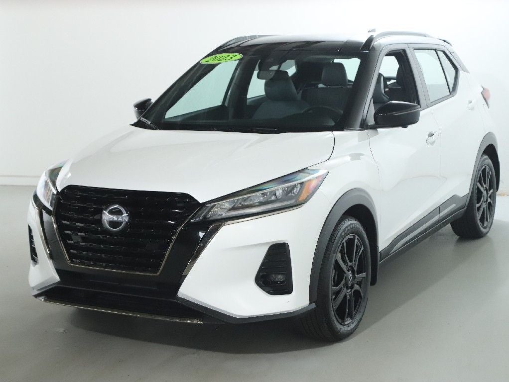 2023 Nissan Kicks SR Premium