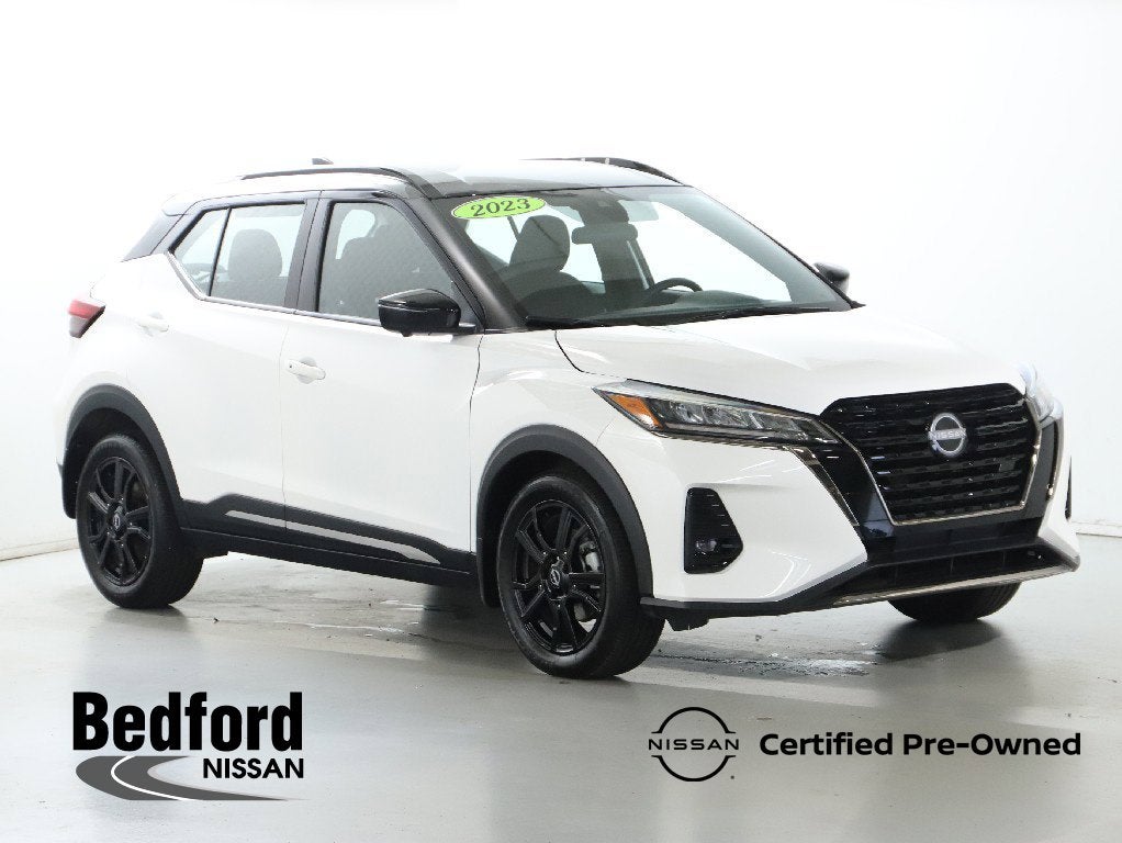 2023 Nissan Kicks SR