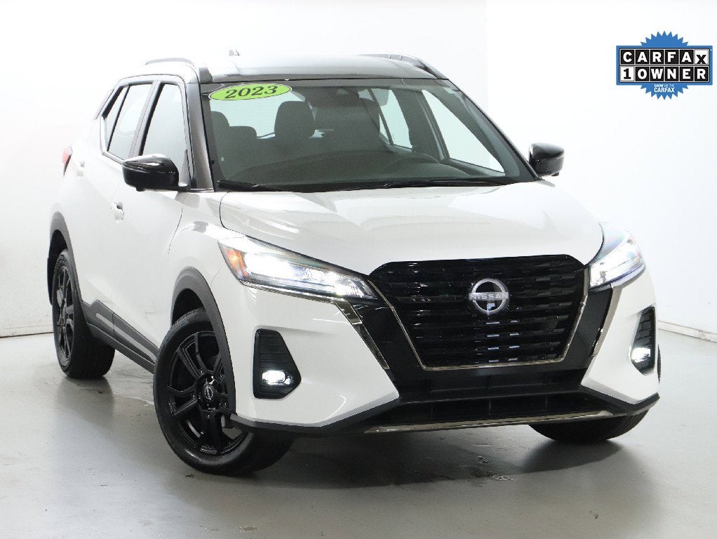 2023 Nissan Kicks SR