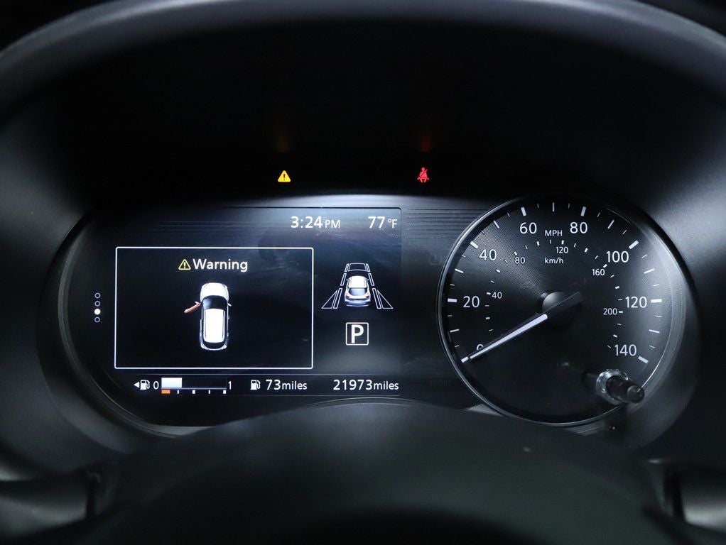 2023 Nissan Kicks SR Premium