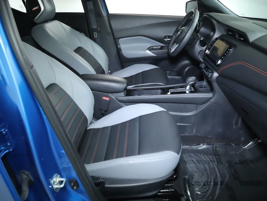 2023 Nissan Kicks SR Premium